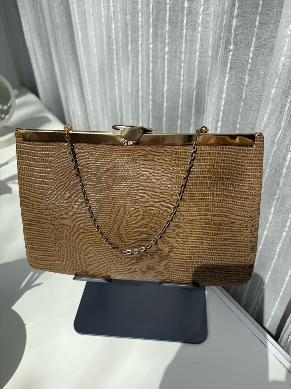 VTG ETRA Lizard Embossed Leather Clutch Bag Gold Frame Chain Beige MCM Coquette